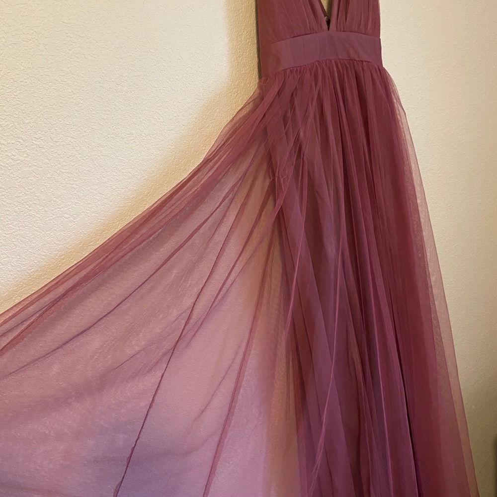 Spaghetti strap tulle maxi dress
